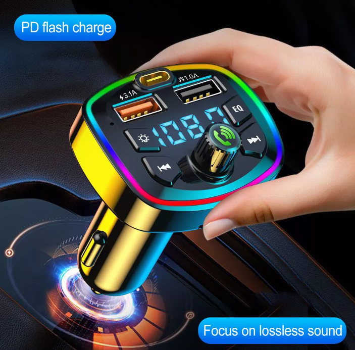 Auto PKW Bluetooth FM Transmitter USB Ladegerät