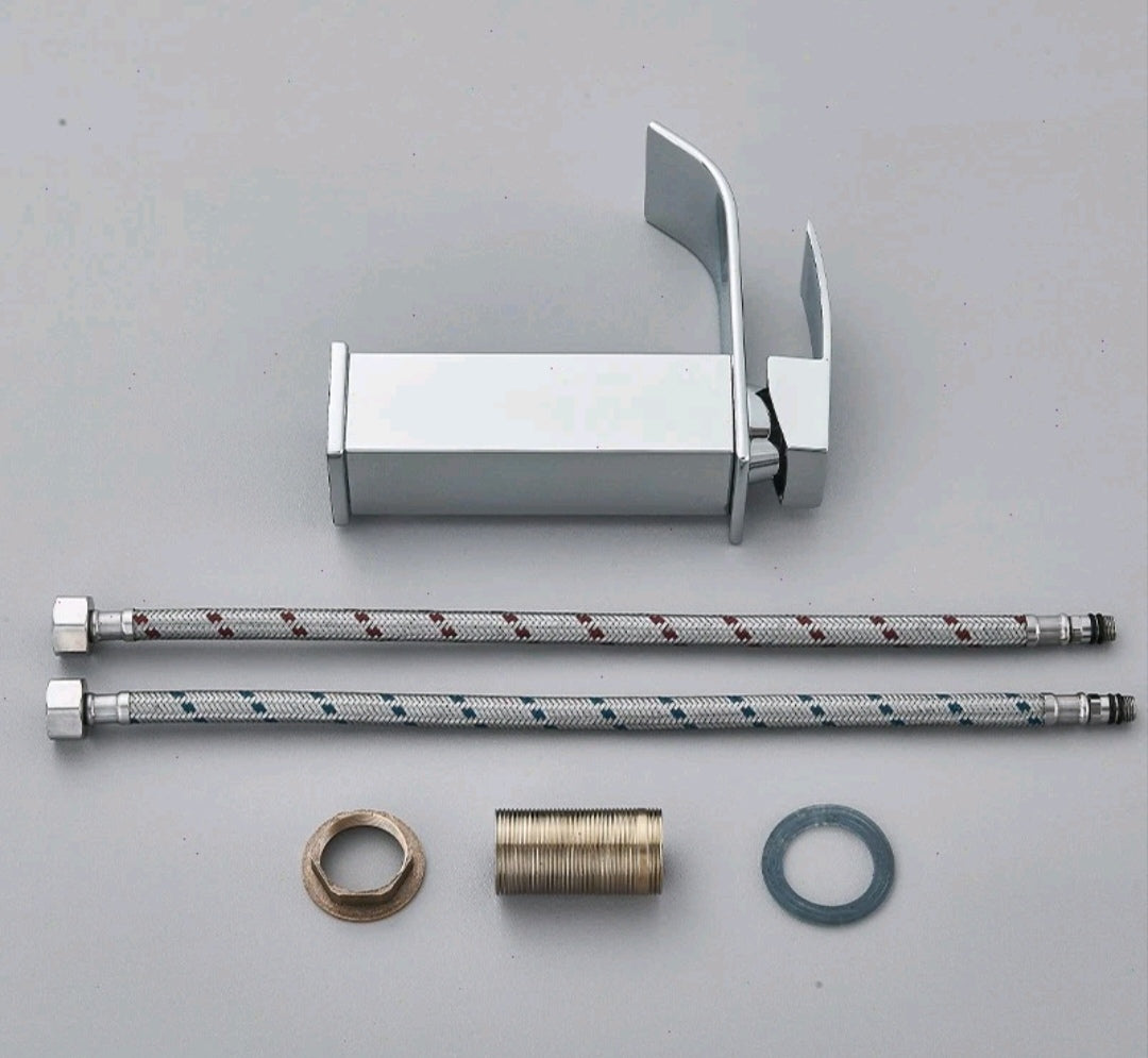 Bad Waschbecken Wasserhahn Armatur Chrome Design