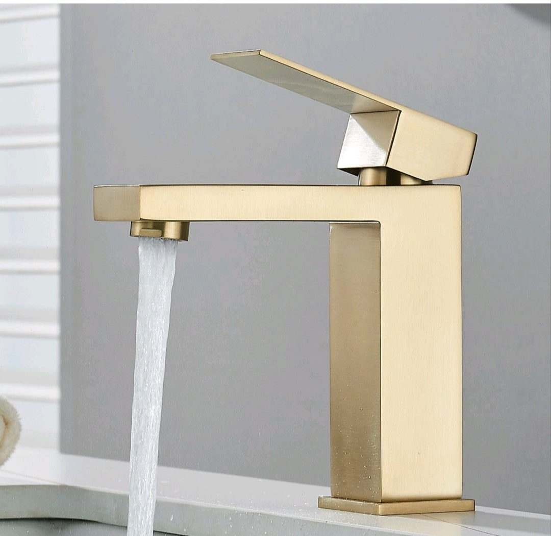 Bad Waschbecken Wasserhahn Armatur Gold Design