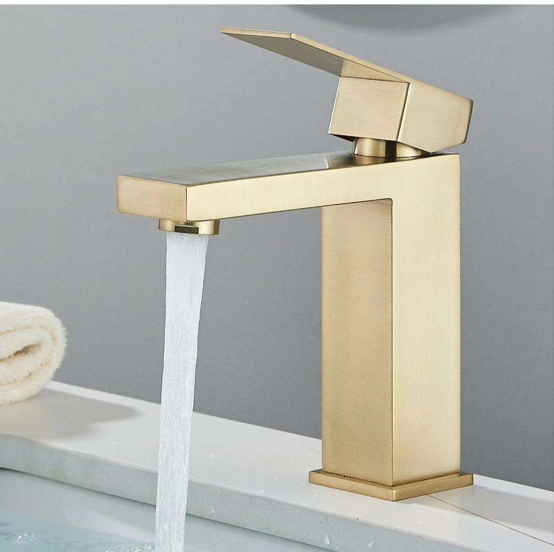 Bad Waschbecken Wasserhahn Armatur Gold Design