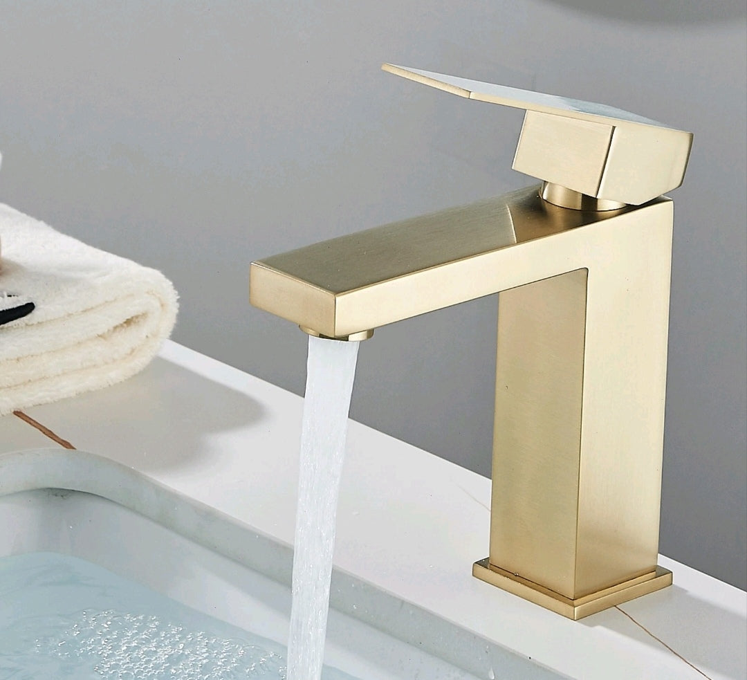 Bad Waschbecken Wasserhahn Armatur Gold Design
